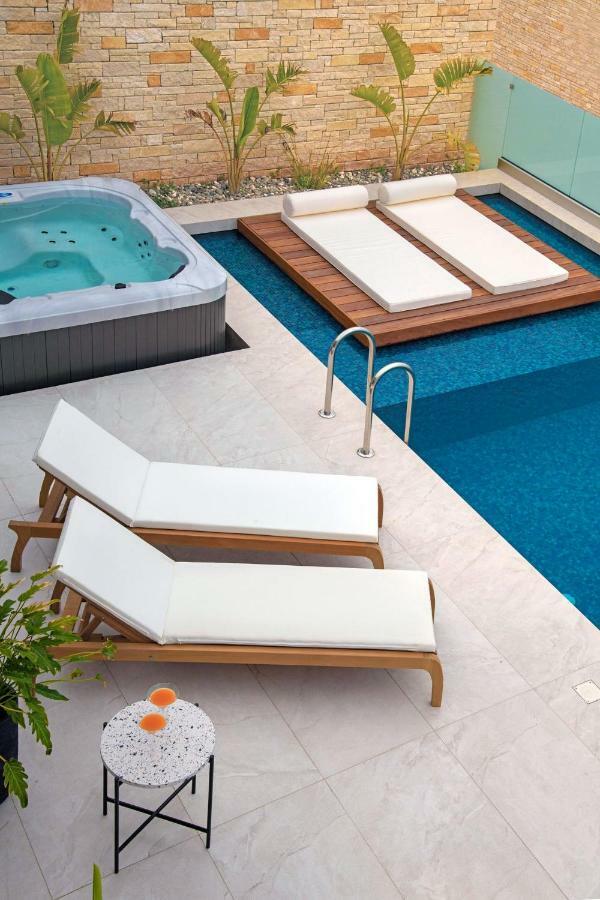 Golden Shore Paphos 外观 照片